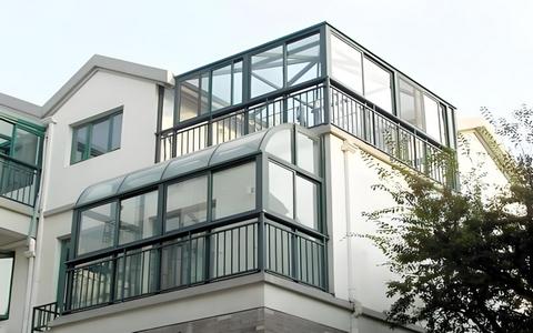 陽光房結(jié)構(gòu)哪種更穩(wěn)固耐用？